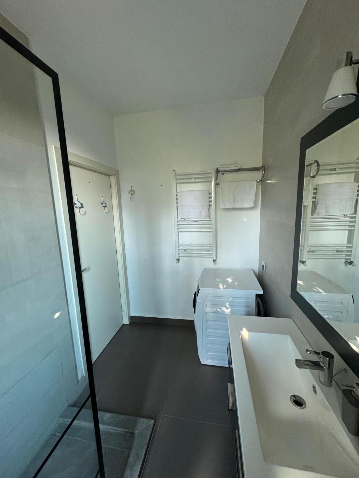 Georgiana Residence Mamaia Exteriör bild
